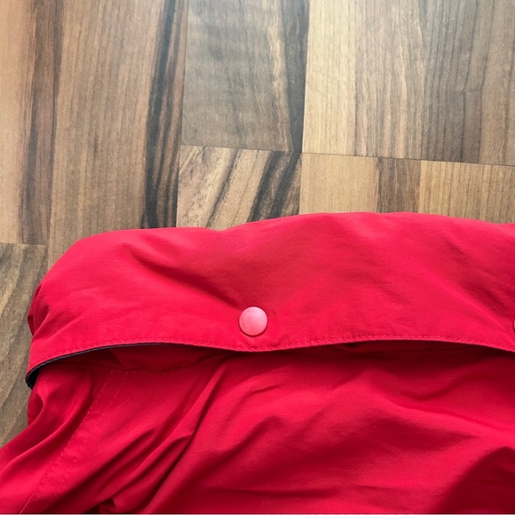 Lands' End Men’s Red Hooded Jacket - Picture 4 of 7